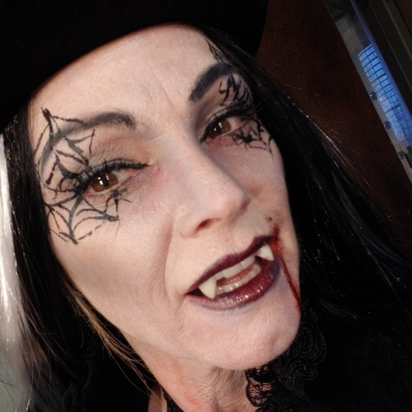 Meet your Posher, Tracy - Picture 3 of 4